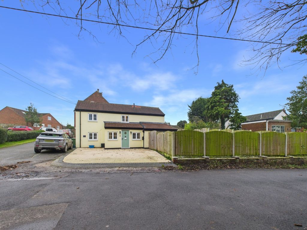 Property photo 1 of 25 4690204