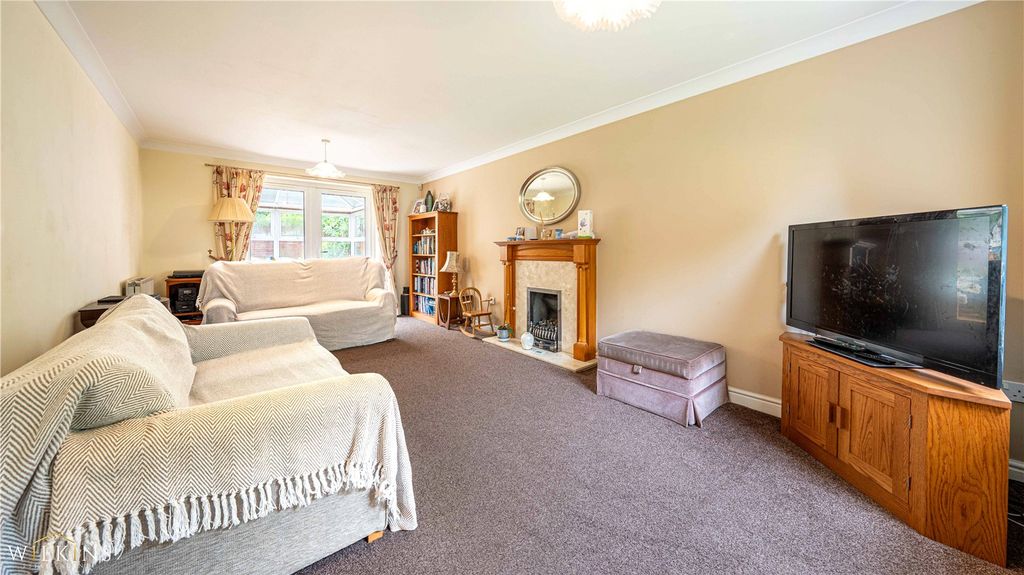 Property photo 3 of 35 Picture No. 38