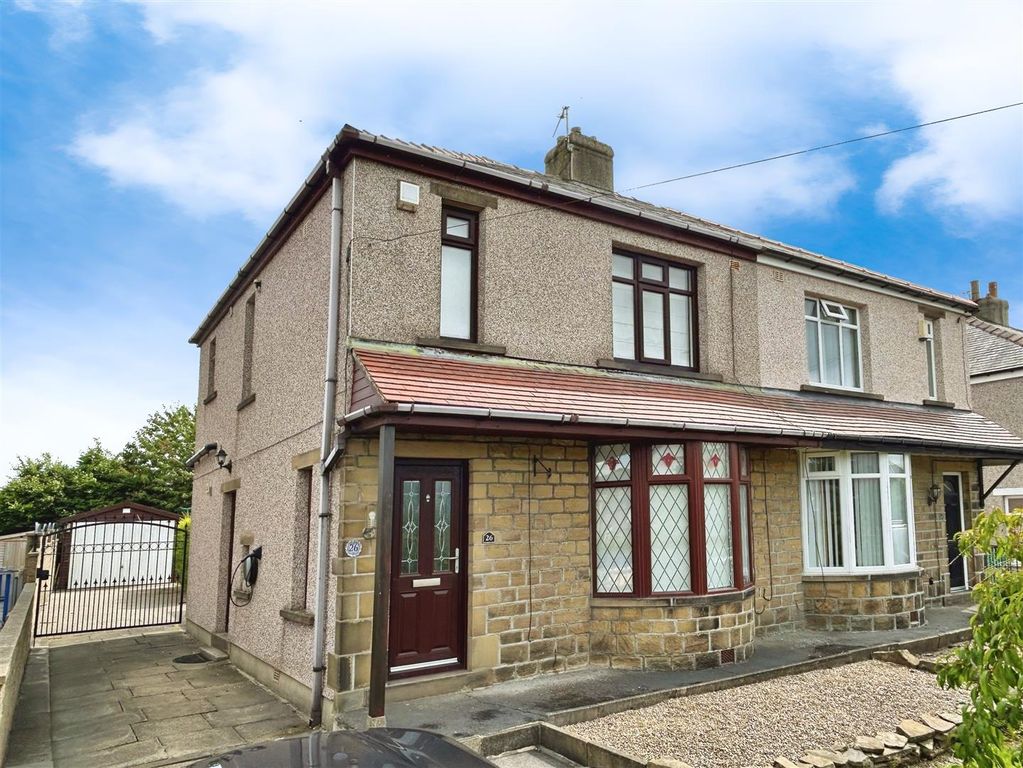 Property photo 1 of 15 External