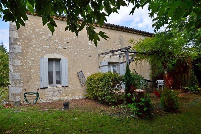 Property photo 2 of 24 Photo 2