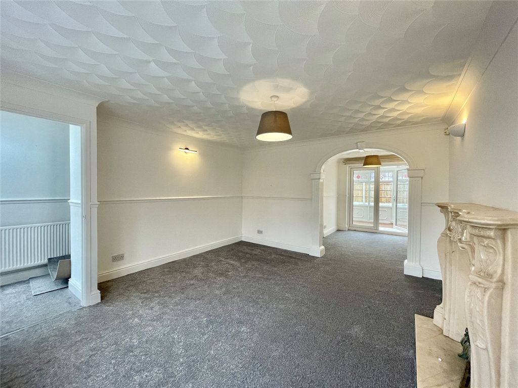 Property photo 3 of 25 Picture No. 09