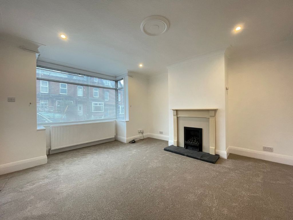 Property photo 2 of 11 Picture No. 10