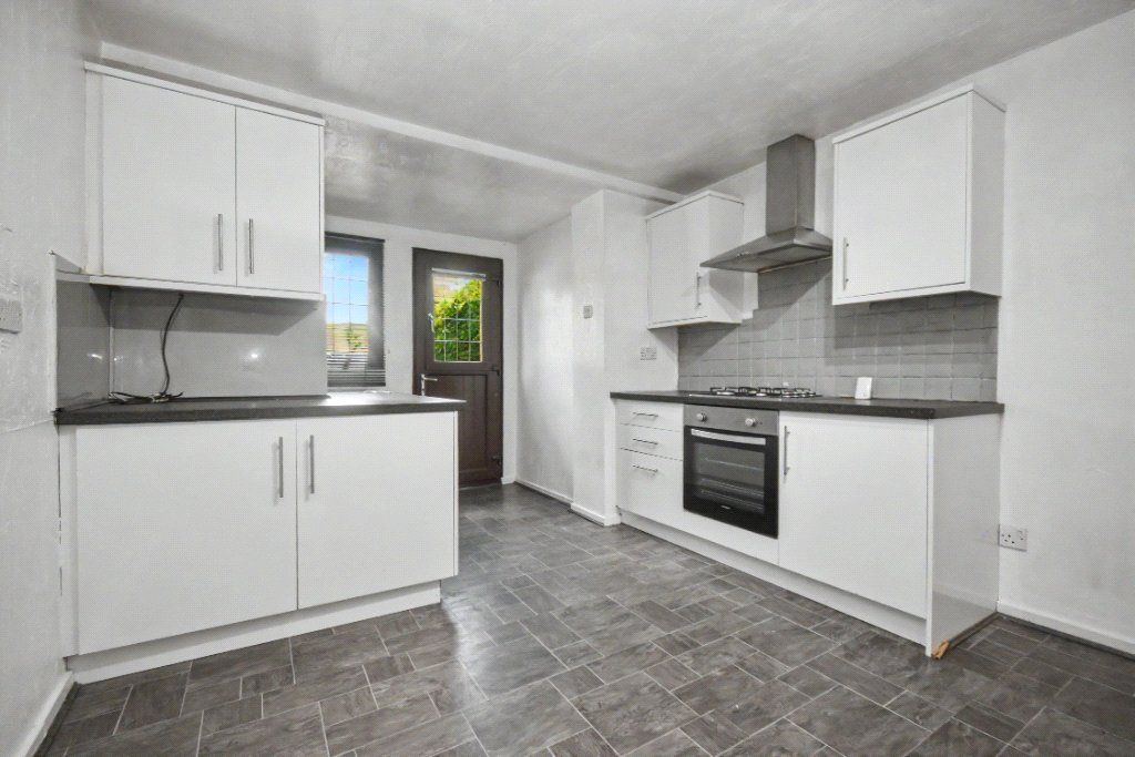 Property photo 2 of 12 Picture No. 13