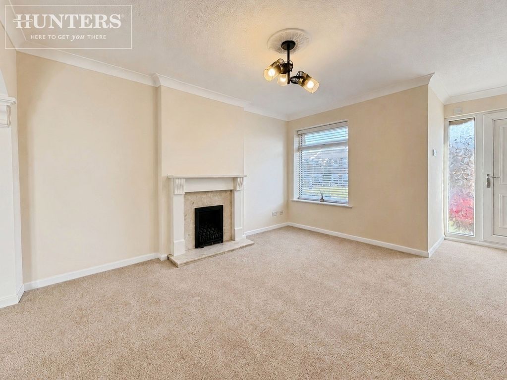 Property photo 2 of 16 Pbox-Img.Png