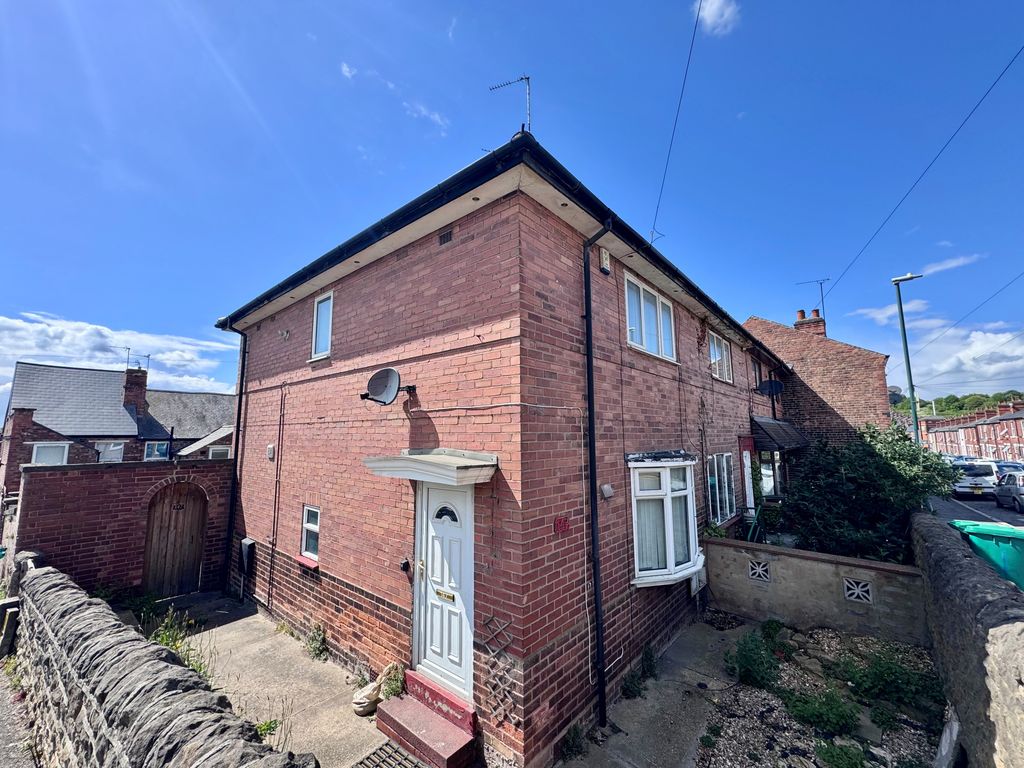 Property photo 1 of 11