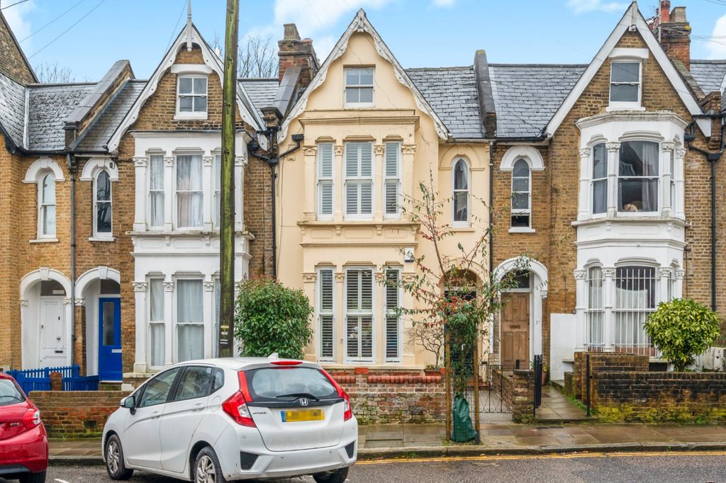 Property photo 2 of 15