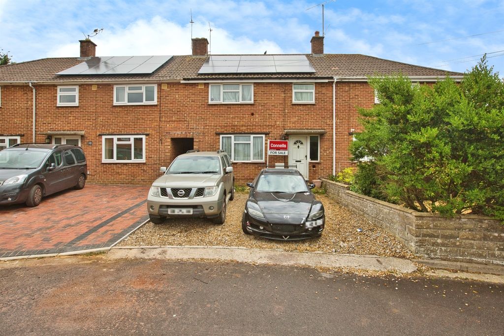 Property photo 1 of 17