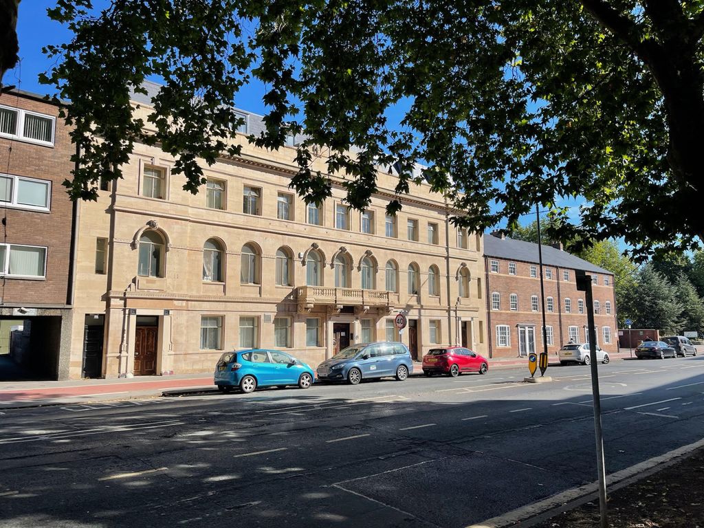 Property photo 1 of 1