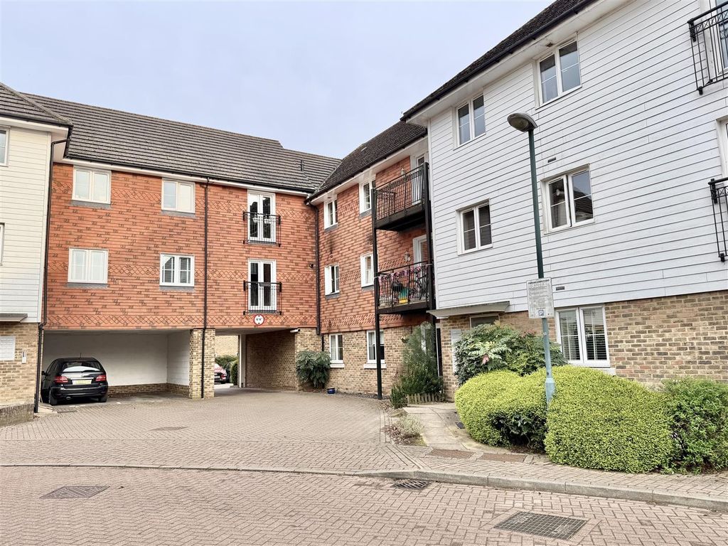 Property photo 1 of 8 Img_5384.Jpg