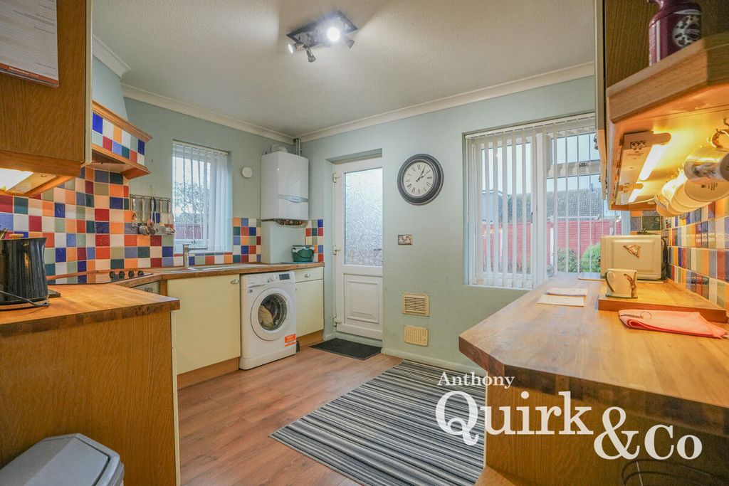 Property photo 3 of 10