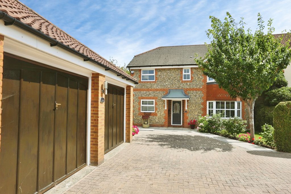 Property photo 1 of 20 Pbox-Img.Jpg
