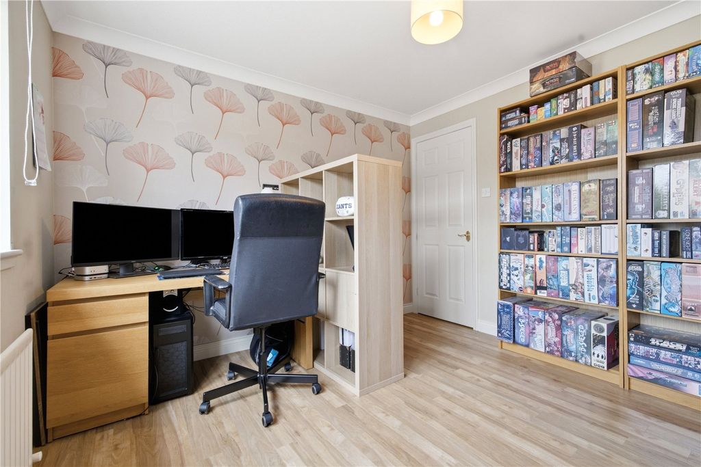 Additional image 32 of 5 bed detached house for saleBatterflatts Gardens, Stirling, Stirlingshire FK7