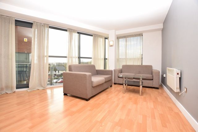 Property photo 2 of 10