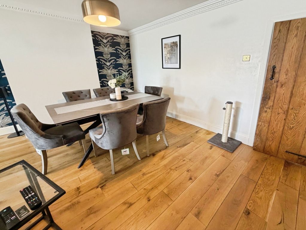 Property photo 2 of 19 Pbox-Img.Jpg