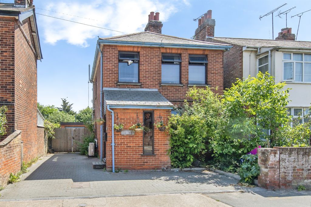 Property photo 1 of 33