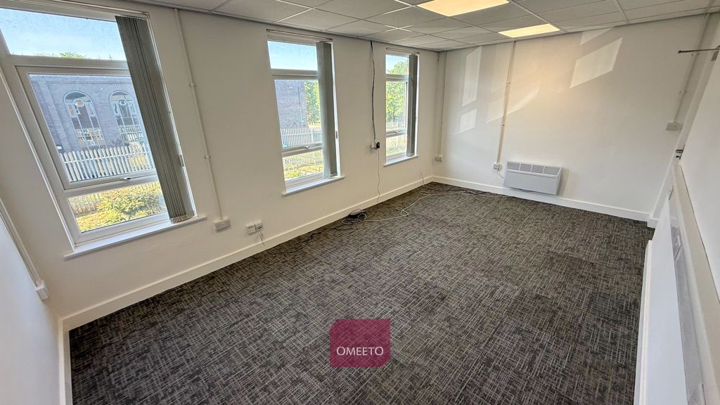 Property photo 1 of 5 Office To Let