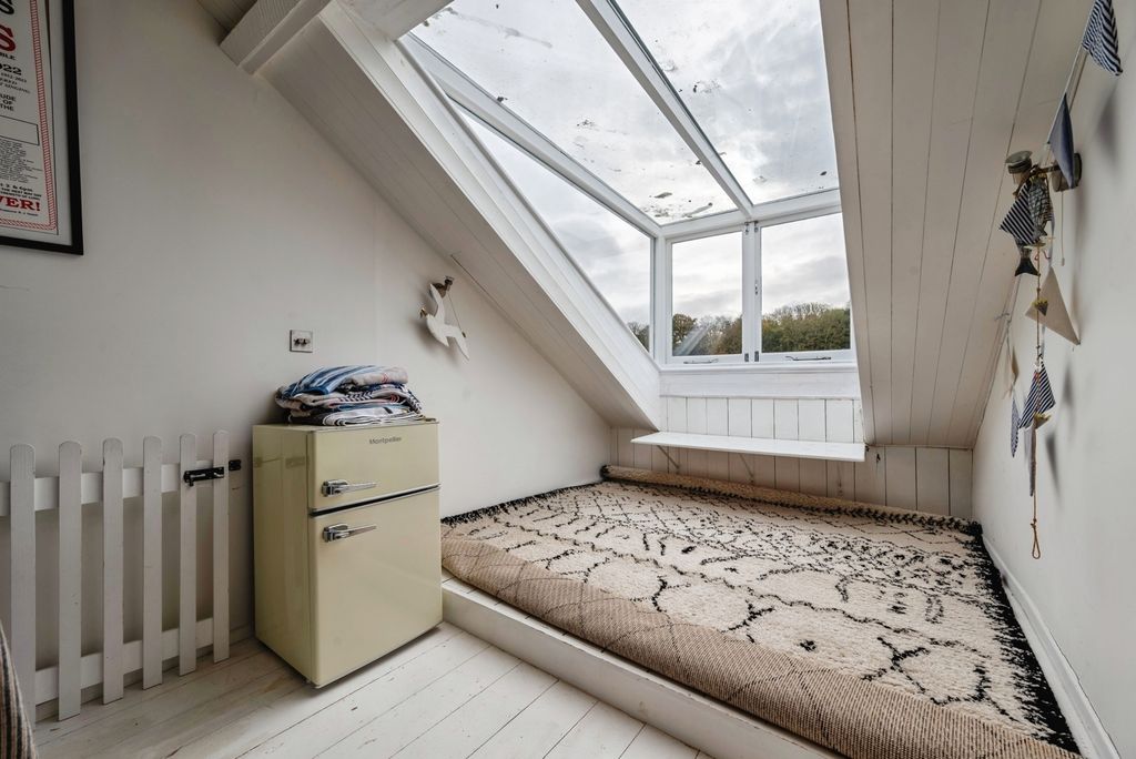 Additional image 17 of 4 bed terraced house for saleDuke Street, Padstow, Cornwall PL28