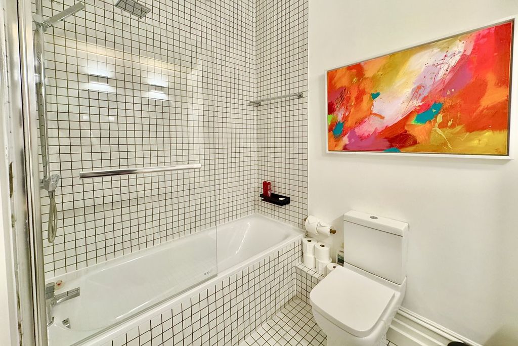 Additional image 15 of 2 bed flat for saleMckinley Road, Alum Chine, Bournemouth BH4