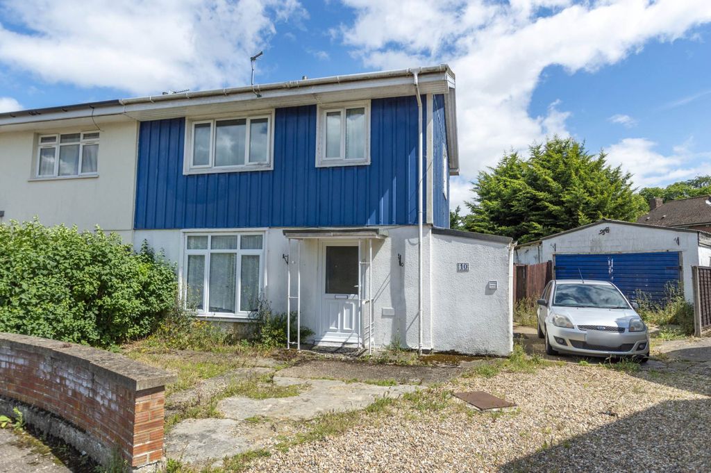 Property photo 1 of 8