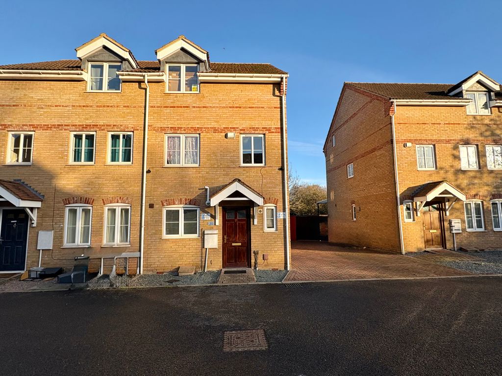 Property photo 1 of 9 Img_5043