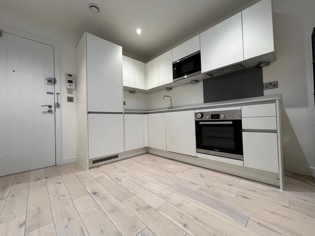 Property photo 2 of 6 Kitchen.Jpeg