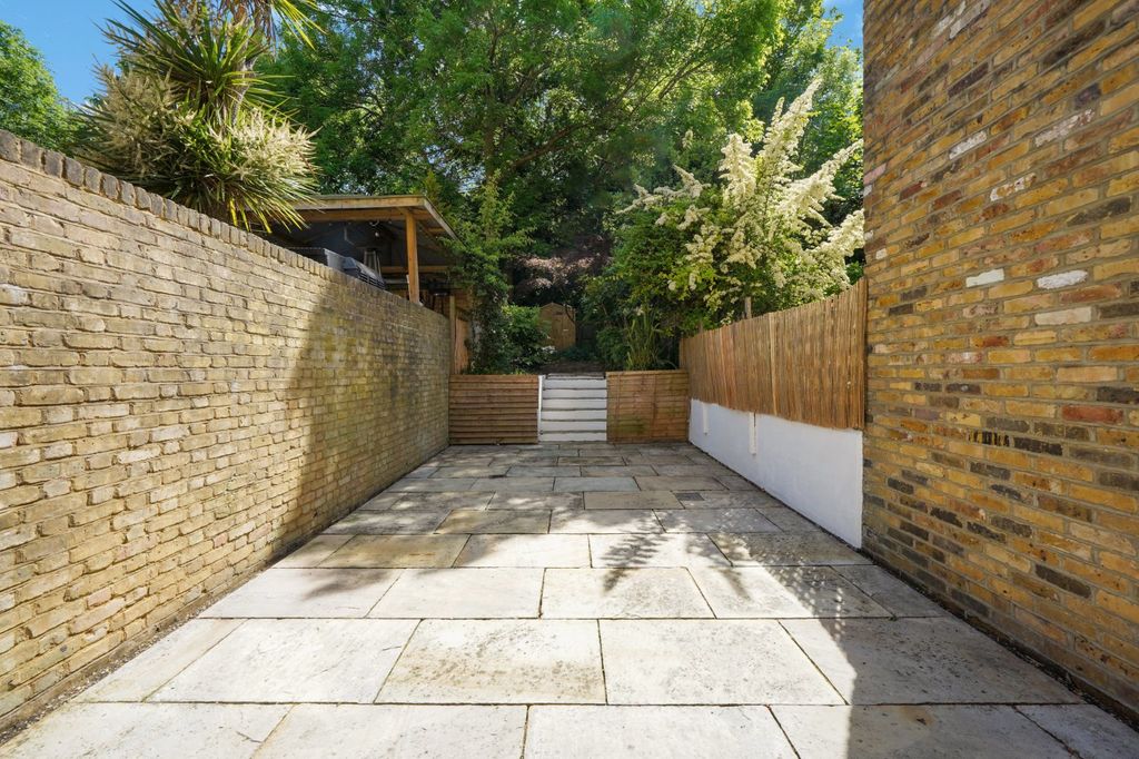 Property photo 2 of 20 Picture No. 39