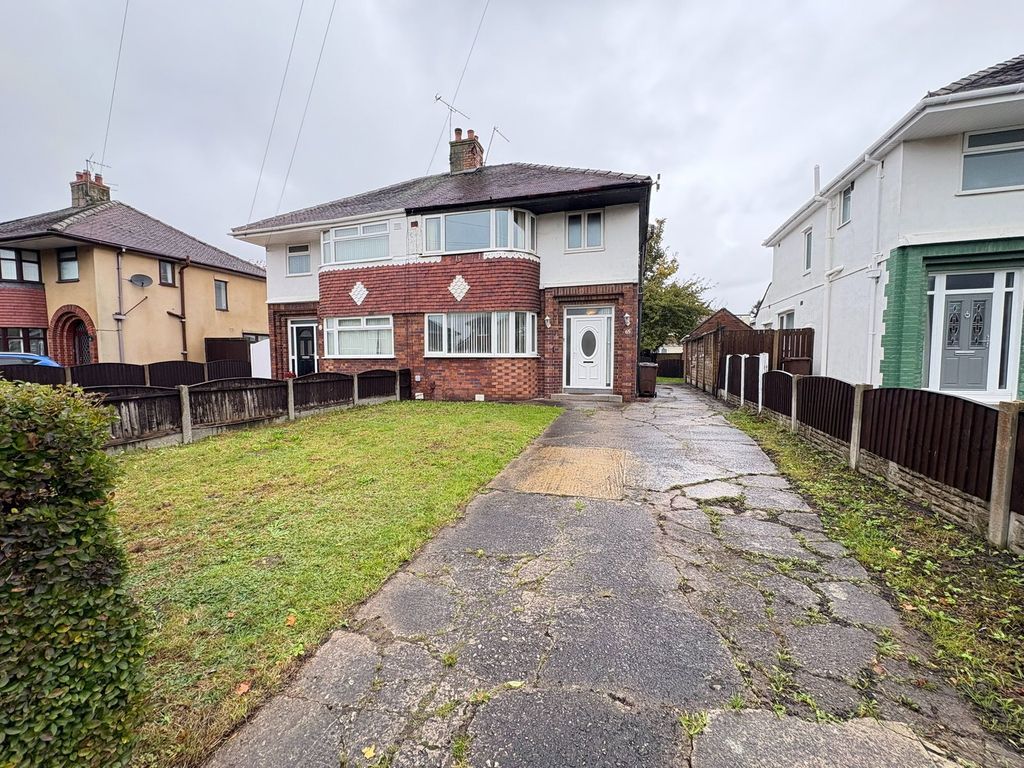 Property photo 1 of 21