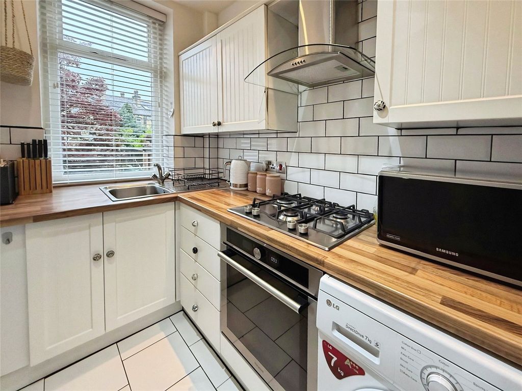 Property photo 3 of 15 Picture No. 09