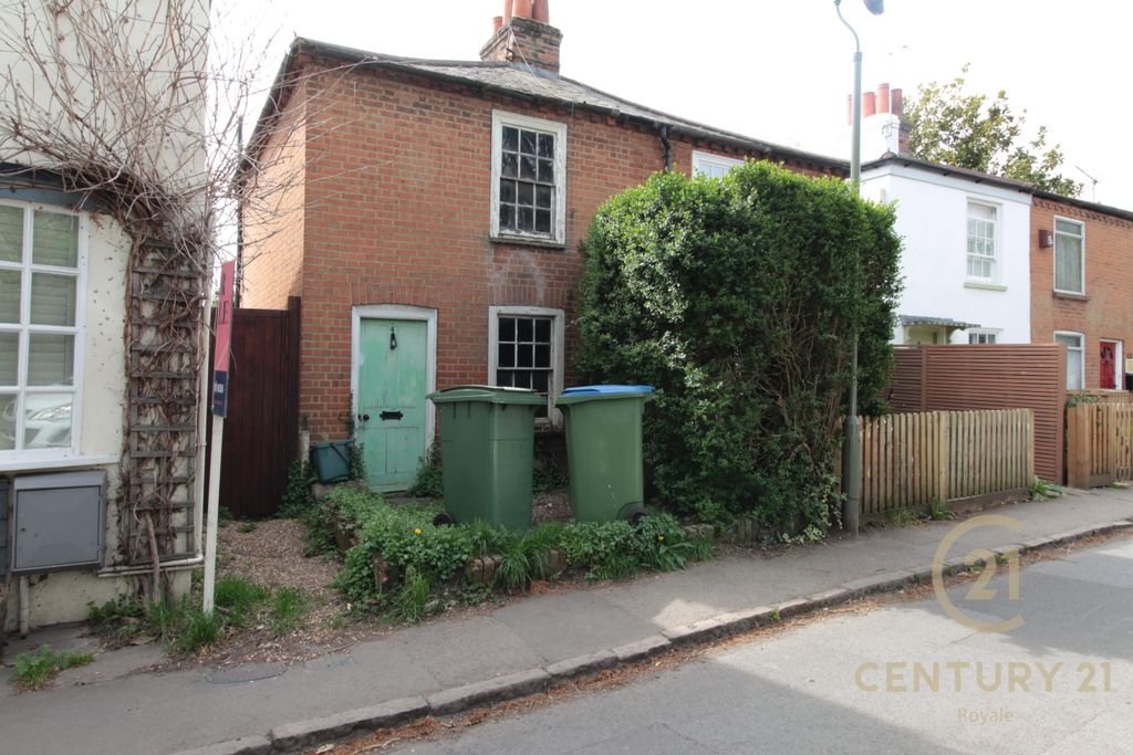 Property photo 1 of 16