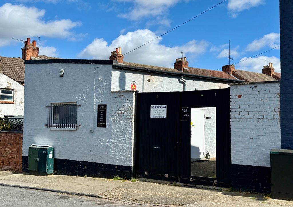 Property photo 1 of 3 Photo 3