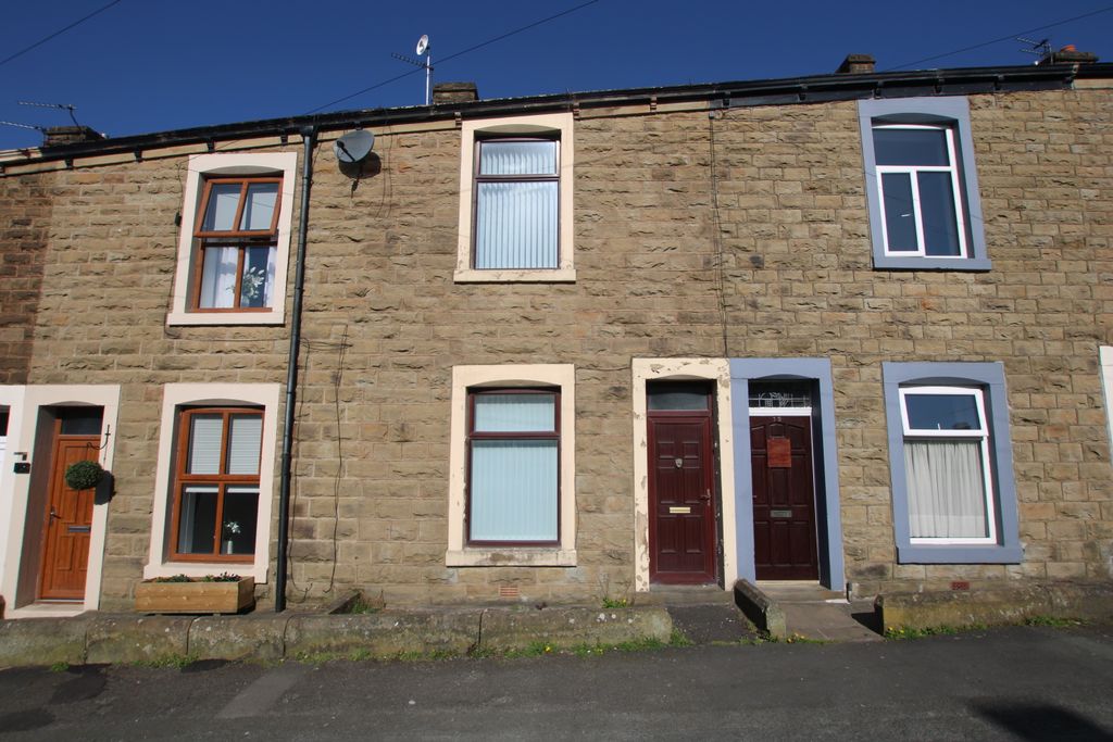 Property photo 1 of 9 1