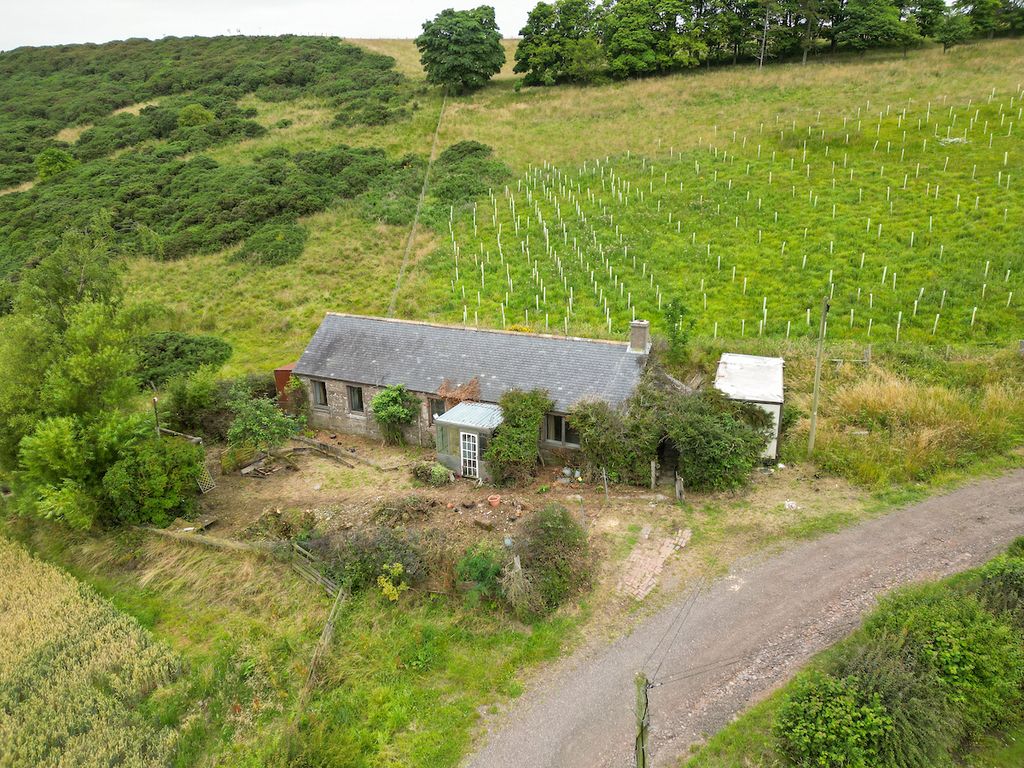 Property photo 1 of 13 Featured Image