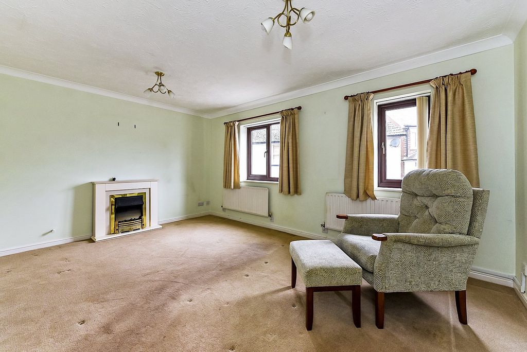 Property photo 3 of 12 Picture No. 05