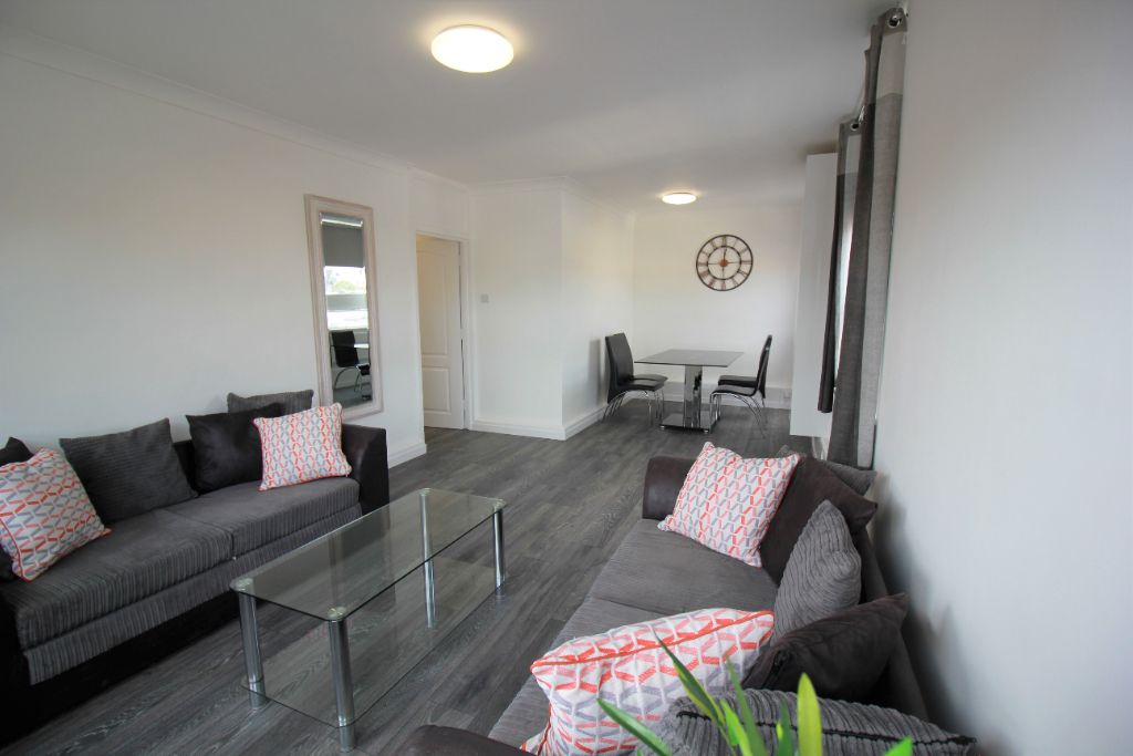 Property photo 1 of 10 Image