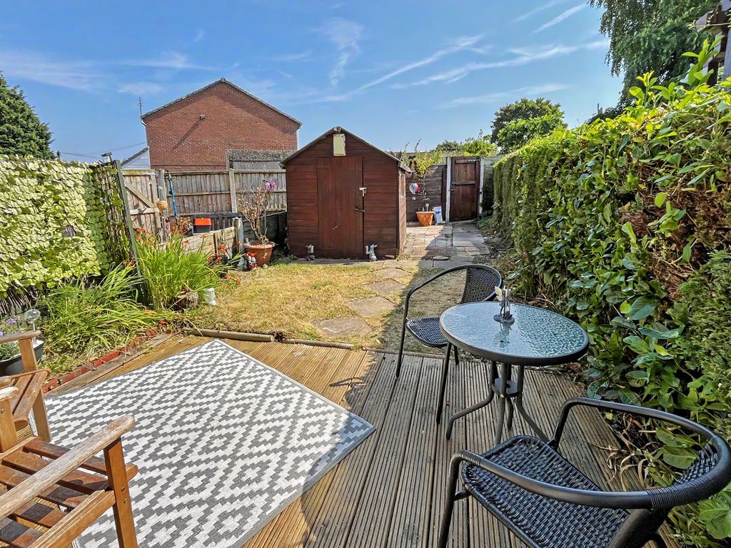 Property photo 2 of 19