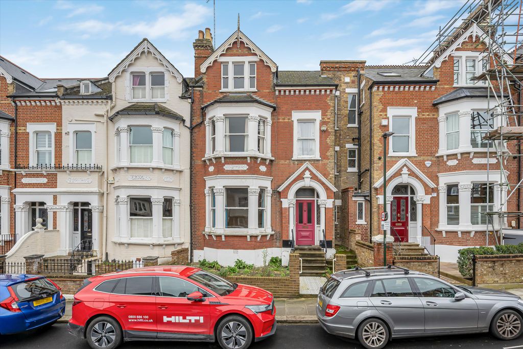 Property photo 1 of 12 Image