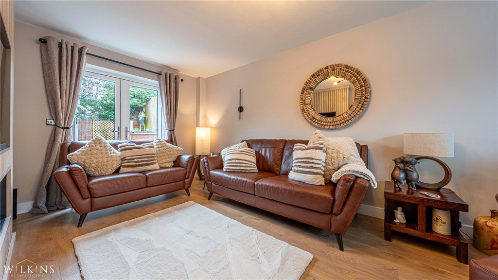 Property photo 3 of 35 Picture No. 08