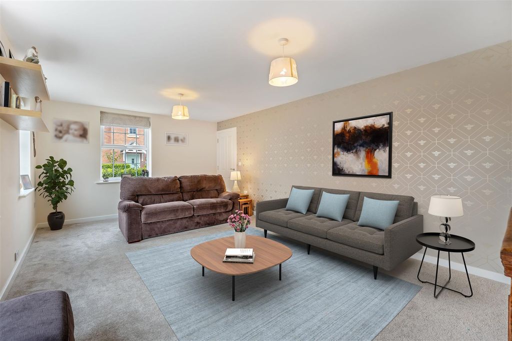 Property photo 2 of 30 Stone Furlong-3.Jpg