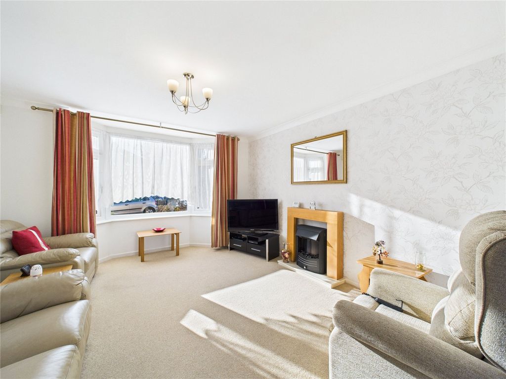 Property photo 3 of 22 Picture No. 21