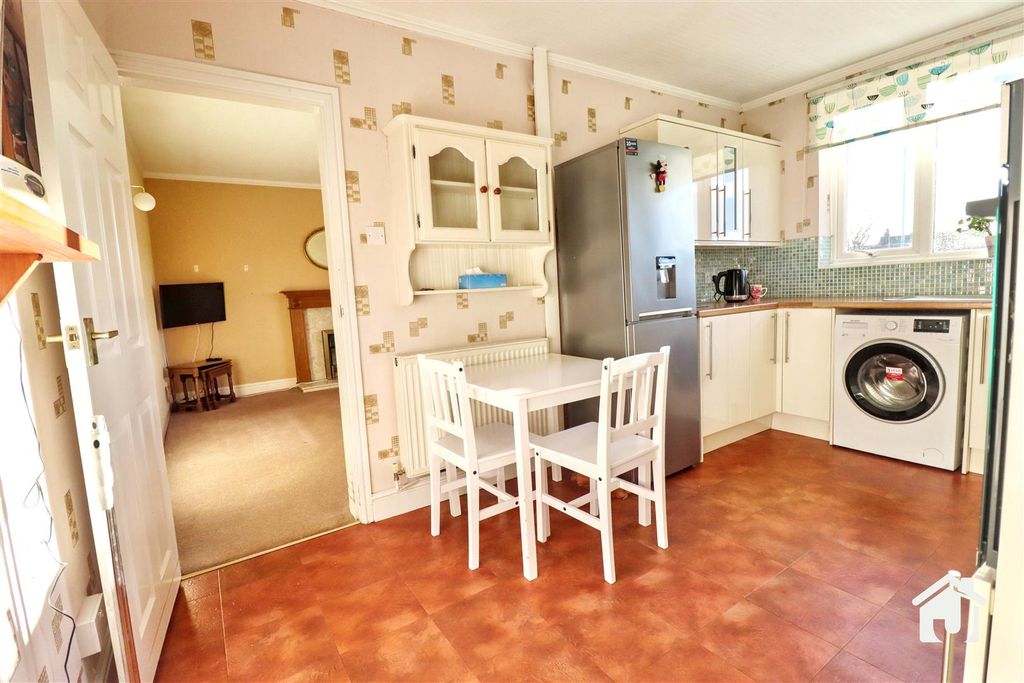 Property photo 3 of 24 Img_8439.Jpg