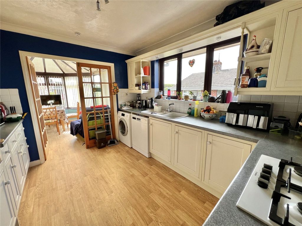 Property photo 3 of 12 Picture No. 05