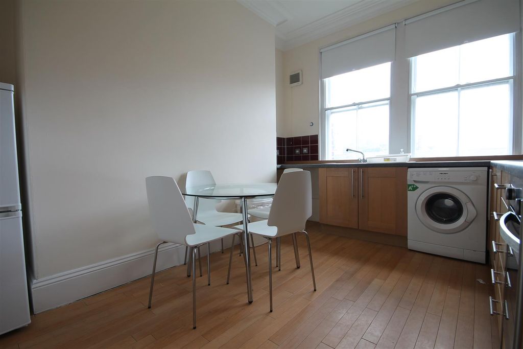 Property photo 1 of 10 2373_1932015_.Jpg