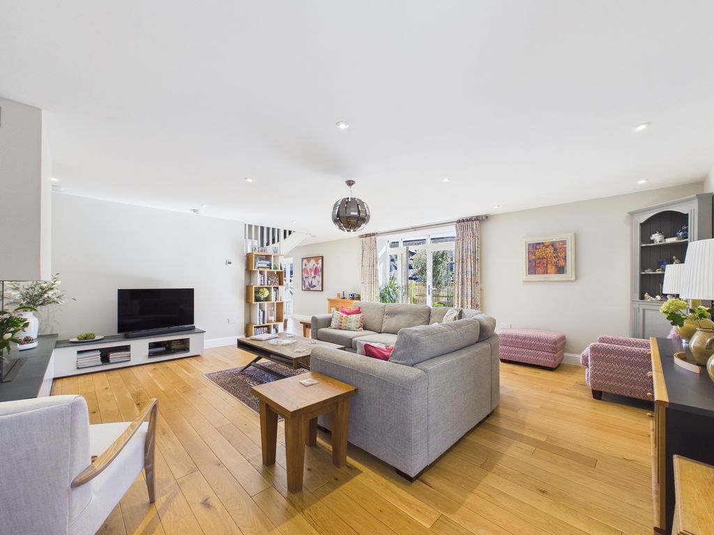 Property photo 3 of 22 Photo 3