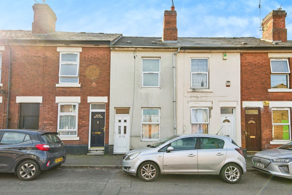 Property photo 1 of 12