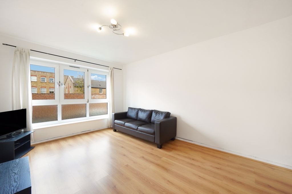 Property photo 3 of 15 Photo 24