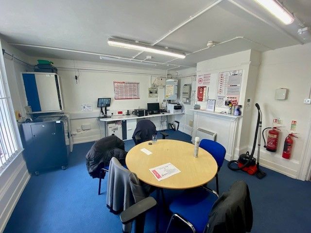 Property photo 3 of 6 Photo 2