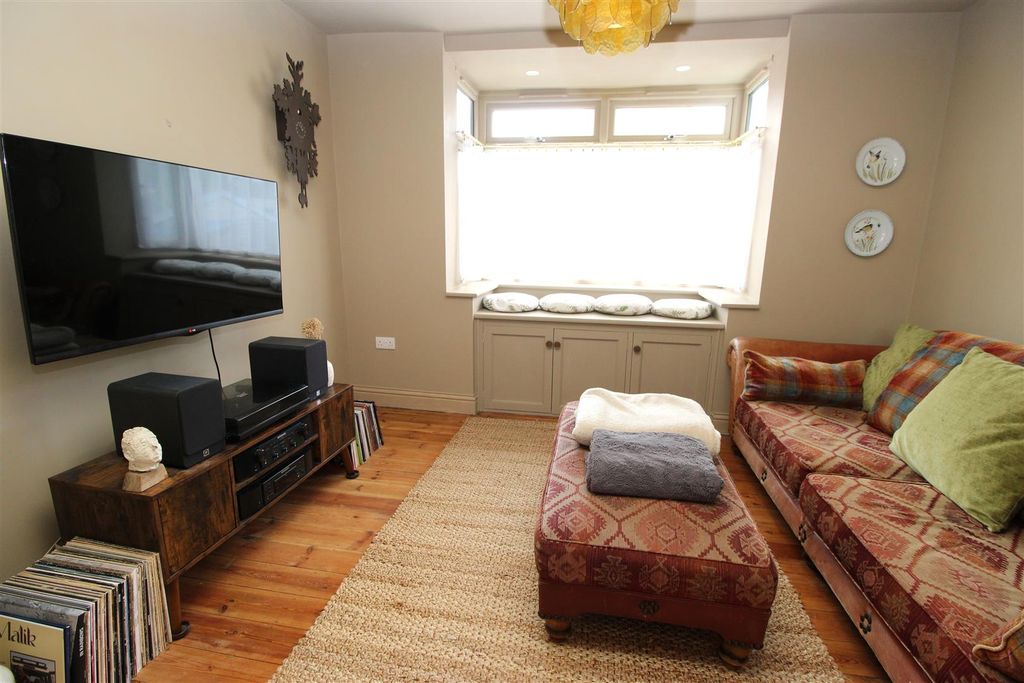 Property photo 2 of 16 Img_4476.Jpg