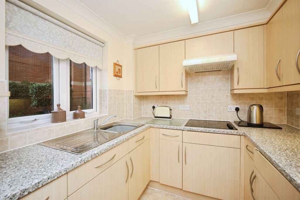 Property photo 3 of 29