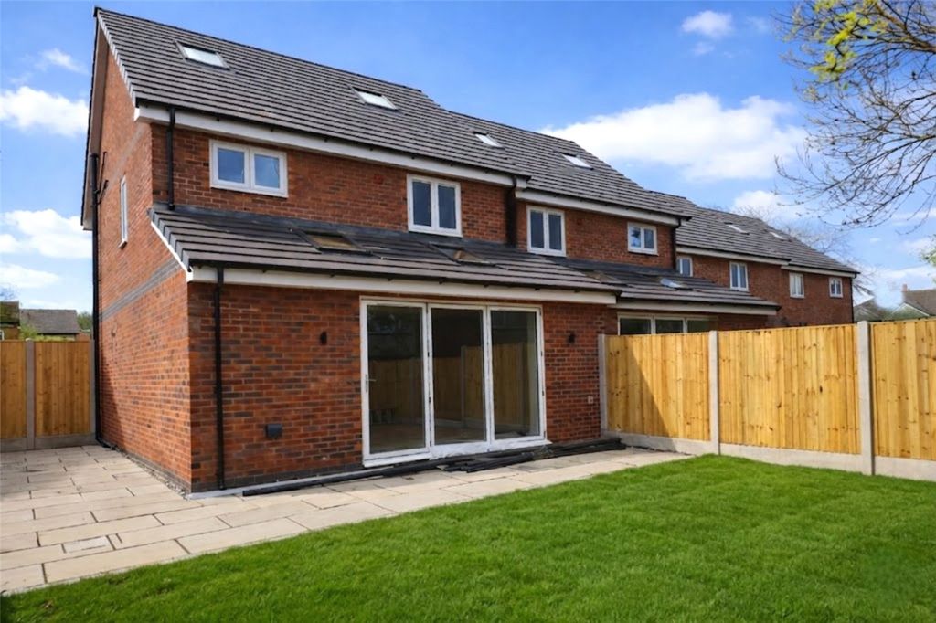 Property photo 3 of 11 Picture No. 18