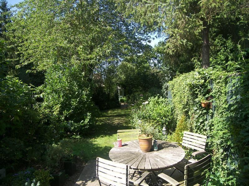 Property photo 2 of 10 Garden